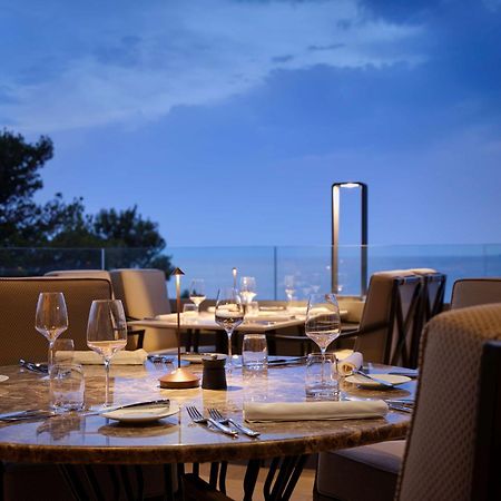 Grand Hotel Brioni Pula, A Radisson Collection Hotel ภายนอก รูปภาพ The Deck
